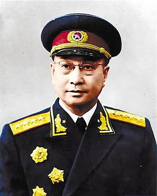 為什么只有第二野戰(zhàn)軍擁有政委？，第二野戰(zhàn)軍為何獨(dú)有政委？